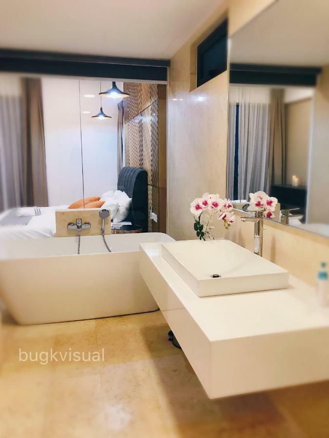 Luxury Seaview Family Suite By Little Cabin George Town Zewnętrze zdjęcie